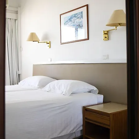 Sun Hall Apartment *